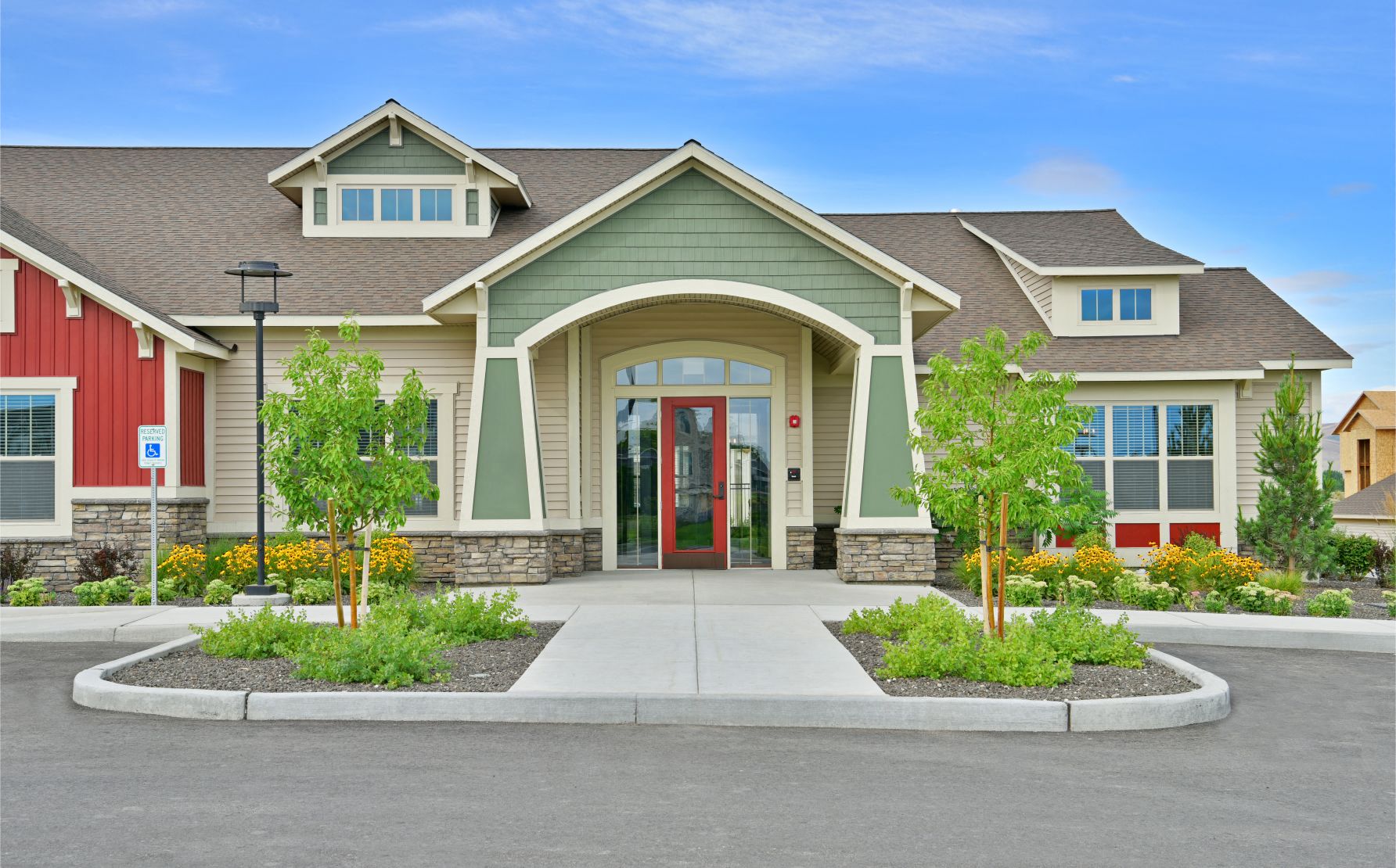 Clubhouse Exterior at Badger Canyon, Kennewick, WA, 99338