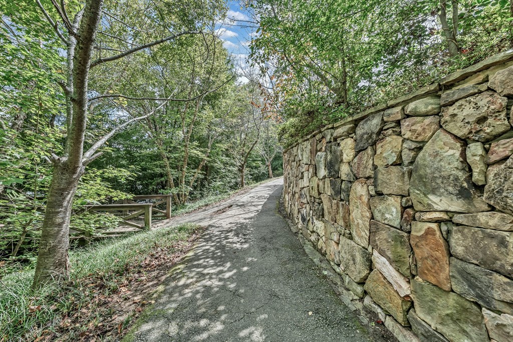 Property Alley at Enclave Apartments, Midlothian