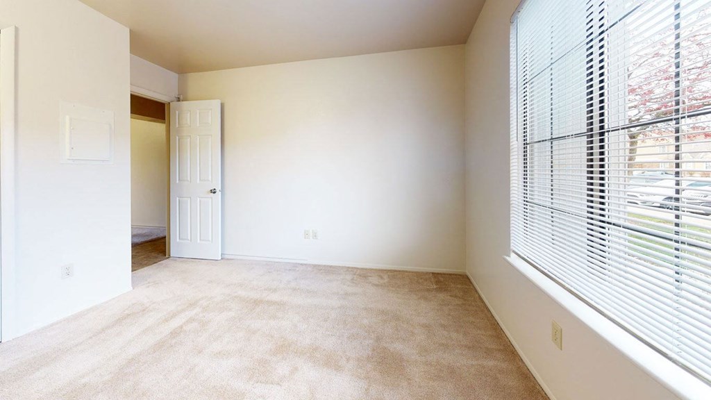 Spacious Bedroom at Hampton Lakes Apartments, Walker, Michigan