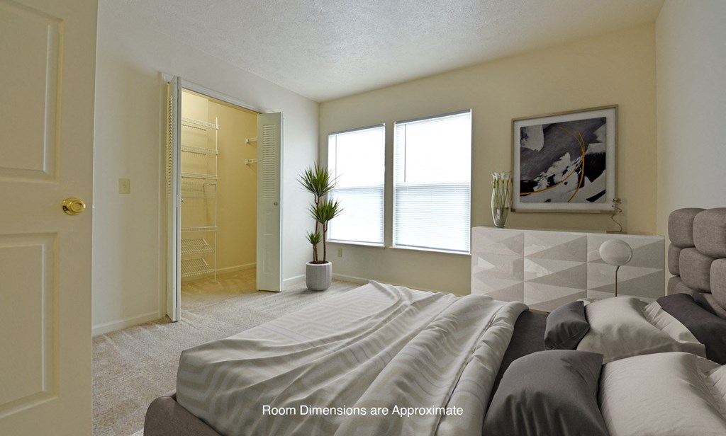 Bedroom at Heatherwood Apartments, Grand Blanc