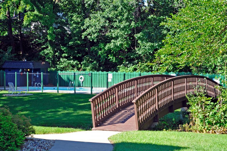 Timberbrook Apartments, 112 East Hines Place, Peoria, IL RentCafe