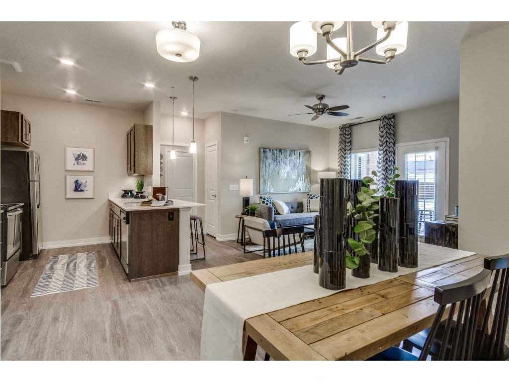 Cedar Apartment at Montgomery Place Apartments, Montgomery