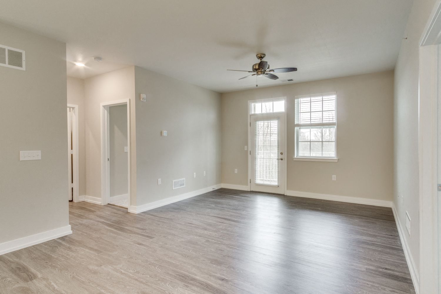 Living Area (Spruce) at Village Place Apartments, Romeoville, 60446
