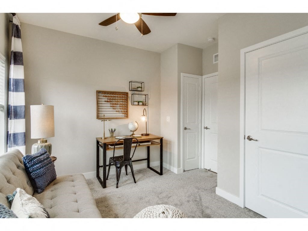 Cedar Second Bedroom at Montgomery Place Apartments, Montgomery, 60538