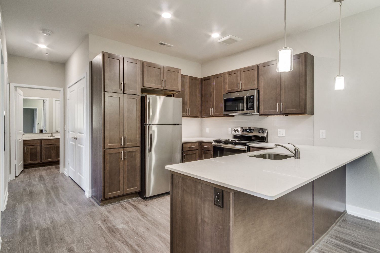 Kitchen (Laurel) at Village Place Apartments, Romeoville, 60446