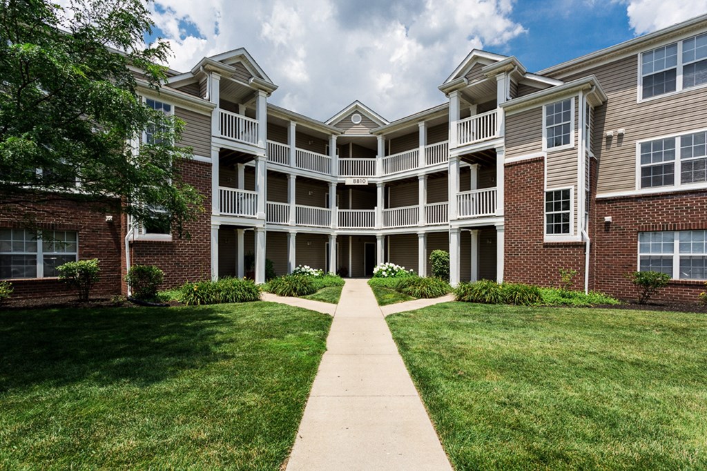 exterior view at Latitudes Apartments, Indianapolis, 46237