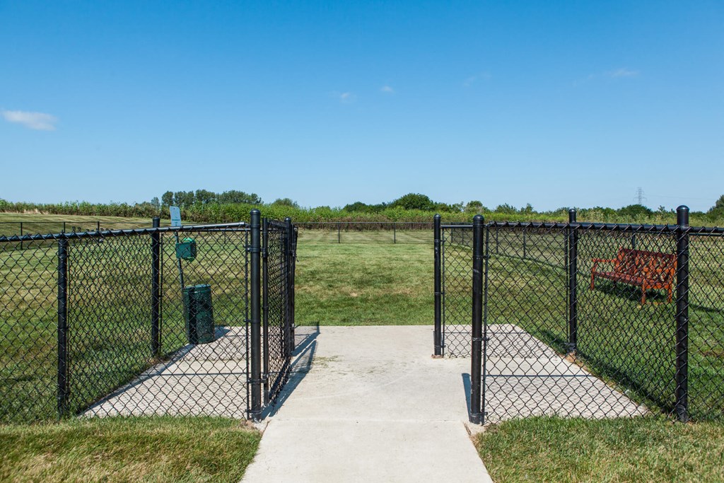 Leash Free Pet Park at Brickshire Apartments, Merrillville, IN