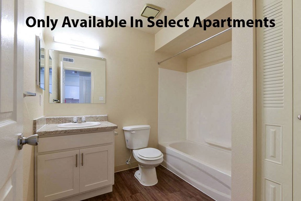 Old Monterey Apartments, 3108 South Jefferson Avenue, Springfield, MO