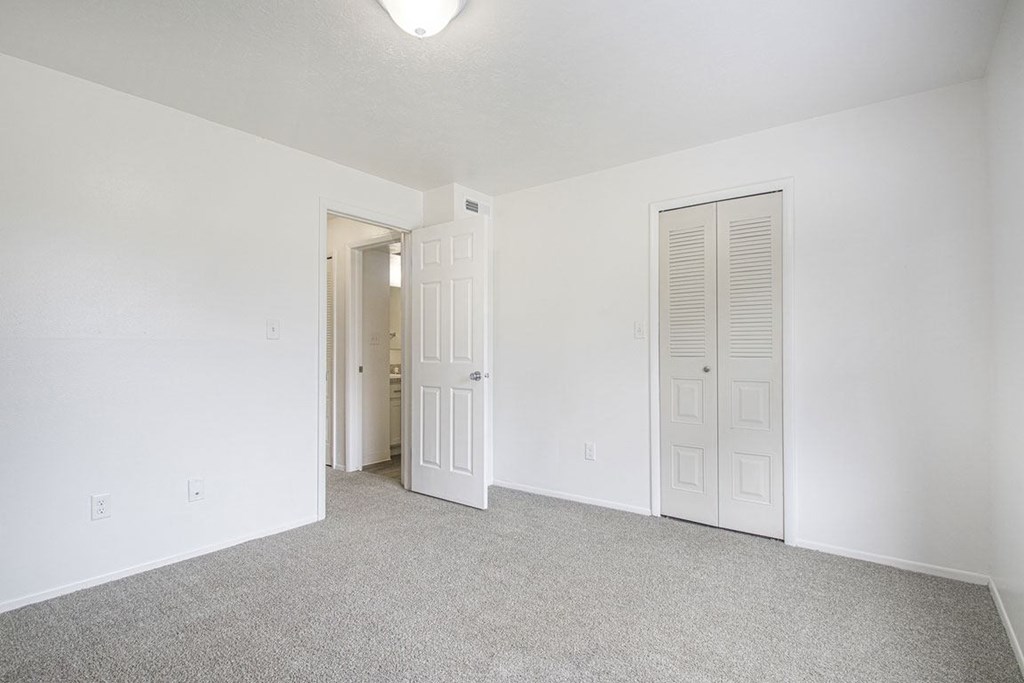 bedroom with walk in closet at North Pointe Apartments in Elkhart, IN