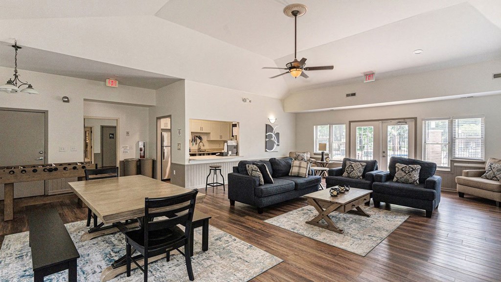 Community Building with High Ceiling at Orchard Lakes Apartments, Toledo, 43615