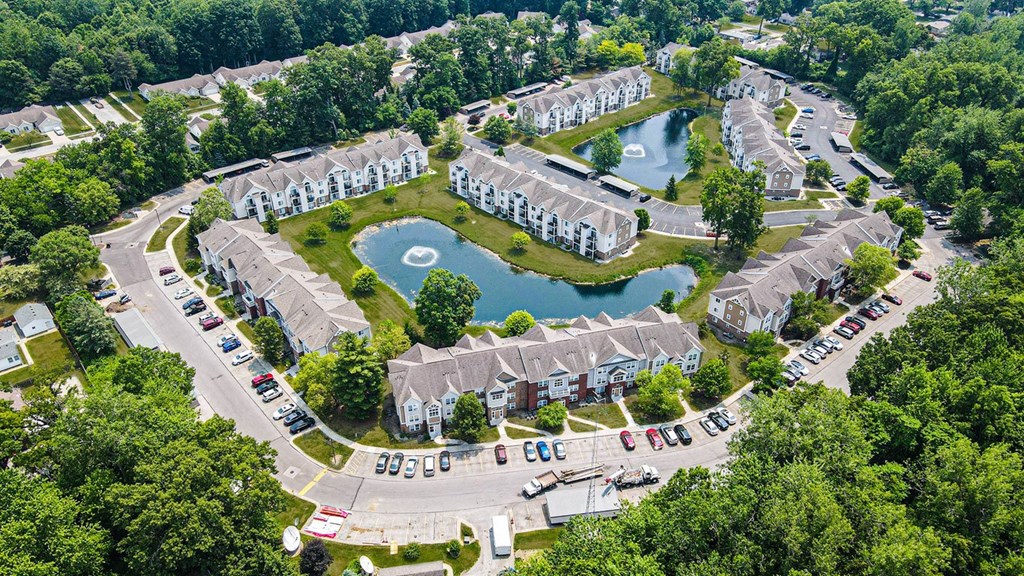 Aerial View of Apartments at Orchard Lakes Apartments, Toledo, OH 43615