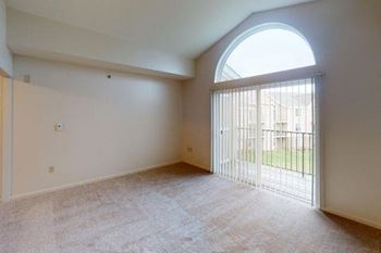 Cathedral Ceiling at Hunters Pond Apartment Homes in Champaign, Illinois