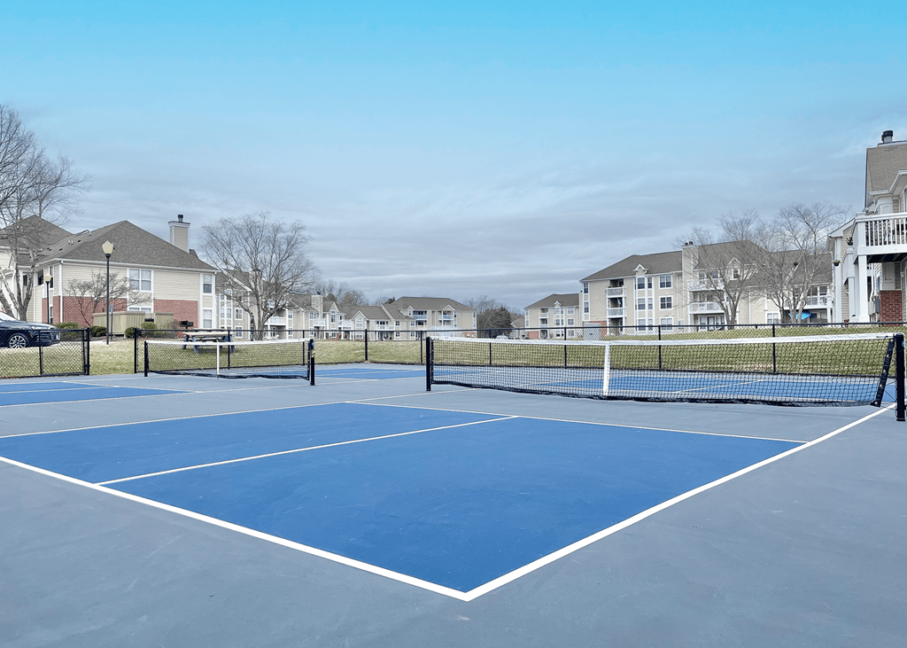 the tennis courts at the preserve at polk apartments