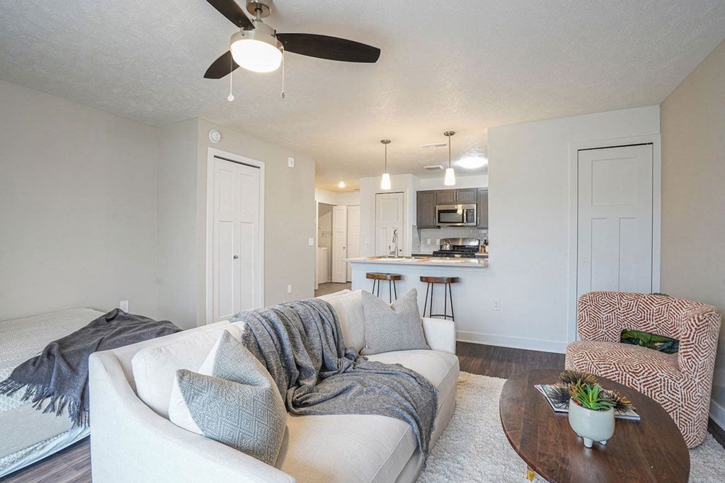 Cozy Living Room at Meadowbrooke Apartment Homes, Grand Rapids, MI