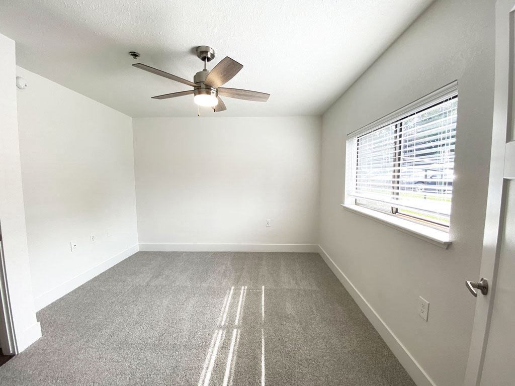 Large Bedroom with Plush Carpeting at Green Ridge Apartments in Grand Rapids, MI