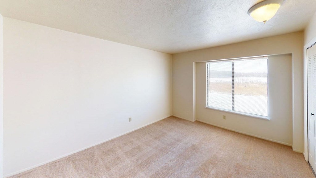 South Bridge Apartments