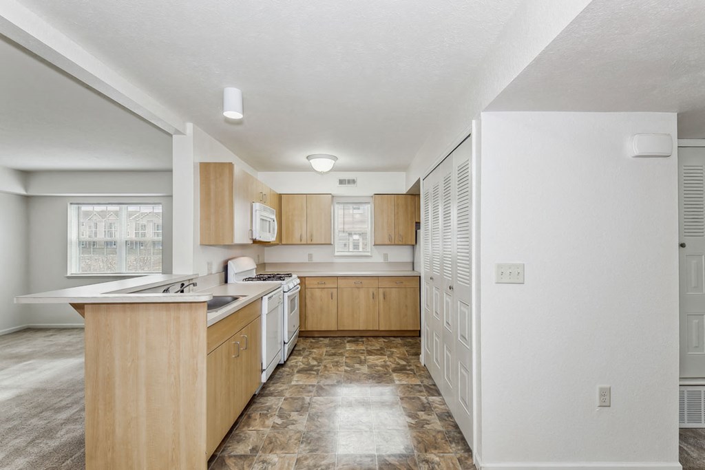 Large Kitchen at Stoney Pointe Apartment Homes in Wichita, KS
