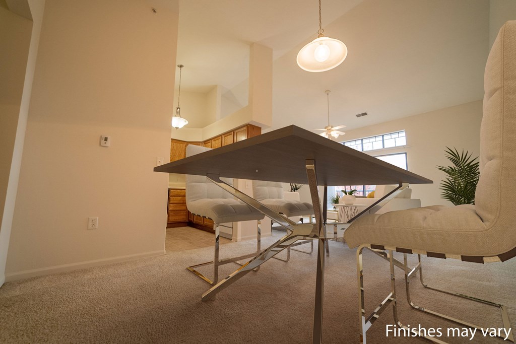Sarah Dining Room at Prairie Lakes Apartments, Peoria, IL