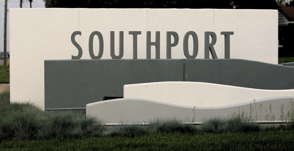 Southport Entrance Sign