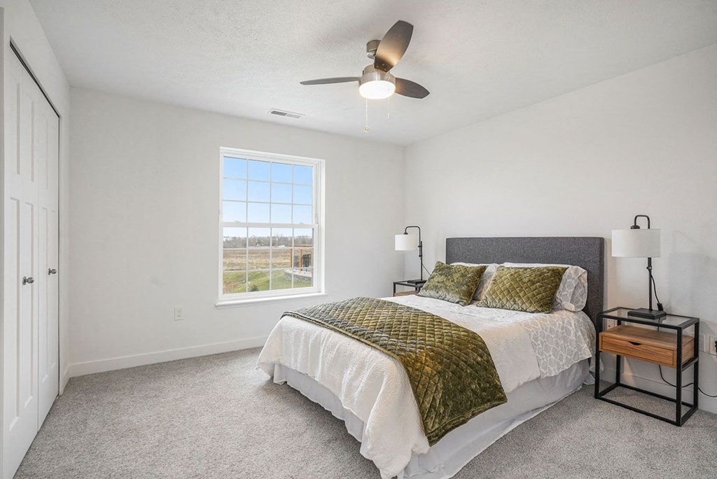 Gorgeous Bedroom at Meadowbrooke Apartment Homes, Grand Rapids, MI