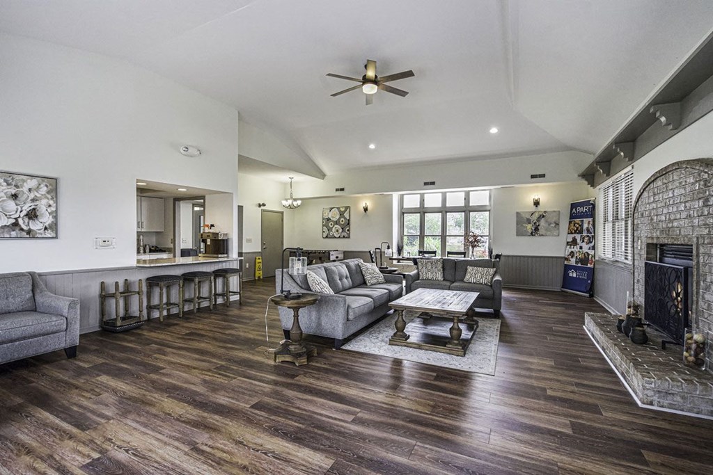 Community Building with Wi-Fi at Tracy Creek Apartment Homes, Perrysburg, 43551