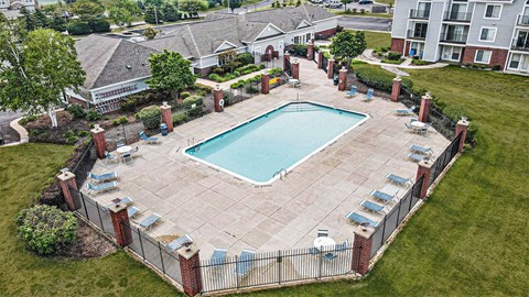 Aerial Pool View at Tracy Creek Apartments, Perrysburg, Ohio