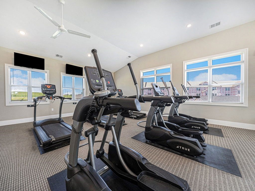 24 hour fitness center at Trade Winds Apartment Homes, Elkhorn, NE, 68022