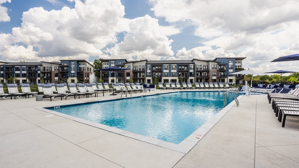 Swimming Pool Area With Shaded Chairs at Upper Vue Flats, Dublin, OH, Ohio, 43016