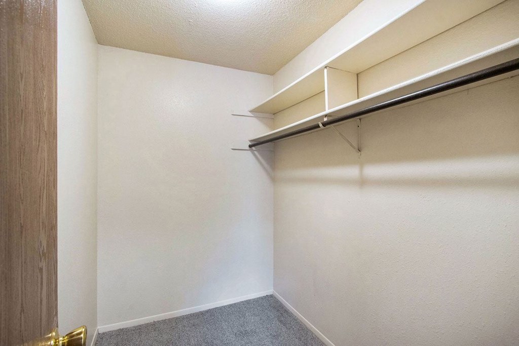 West Wind Apartments