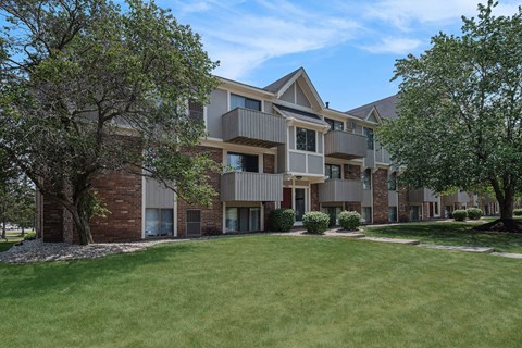 Exterior apartment building at West Wind Apartments, Fort Wayne