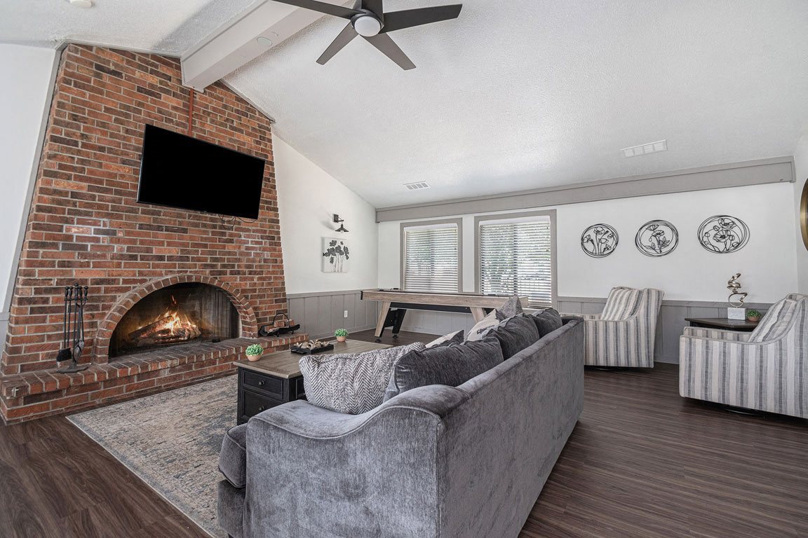 West Wind Apartments