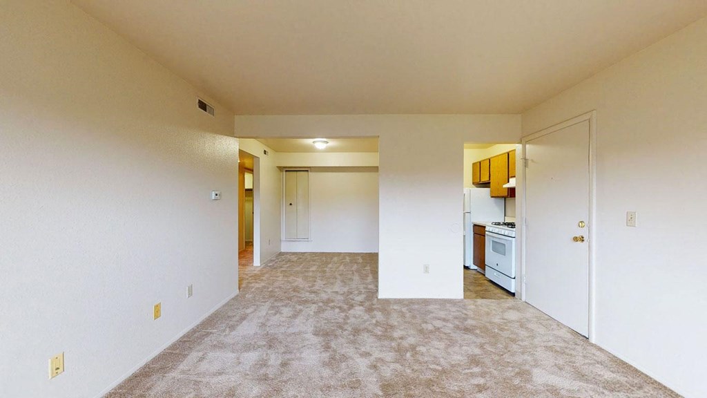 dining room and kitchen with breakfast bar  at Wood Creek Apartments, Kenosha, Wisconsin