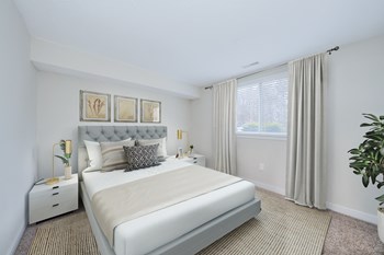 Luxurious Bedroom with Carpeting Luxurious Bedroom with Carpeting at Waterfront Apartments, Virginia 23453 - Photo Gallery 6