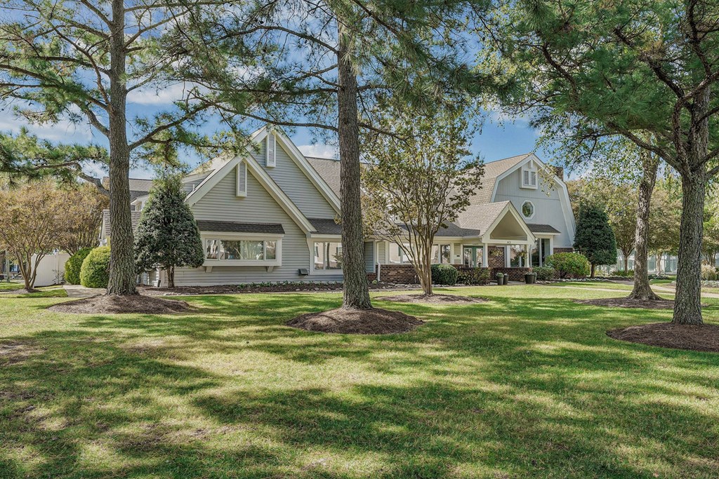 Green Space Walking Trails at WaterFront Apartments, Virginia Beach, VA, Virginia, 23453
