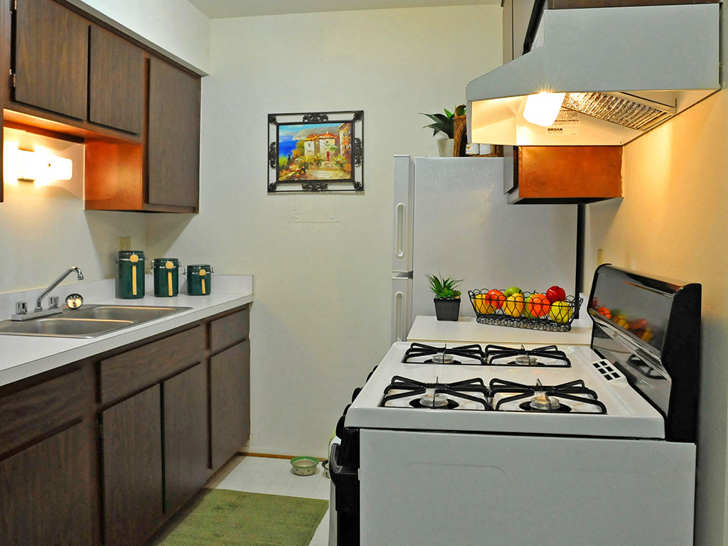 Primrose at Rivers Edge Apartments, Waterford Twp, MI