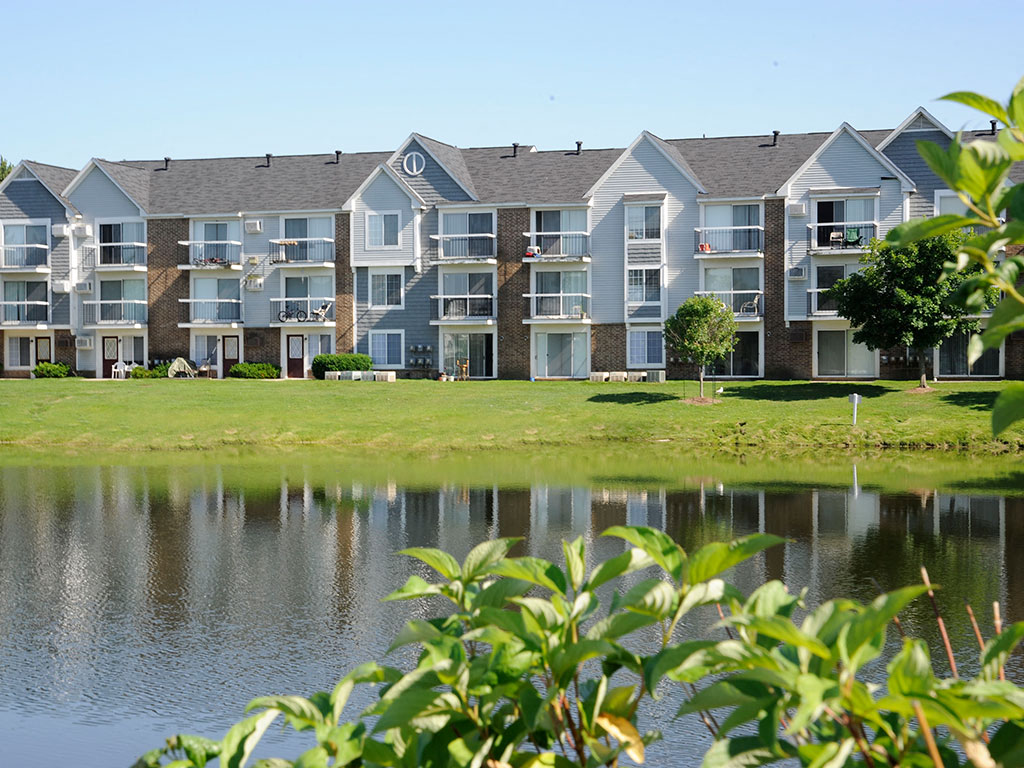 The Landings Apartments, 7000 Lakeview Blvd, Westland, MI RentCafe