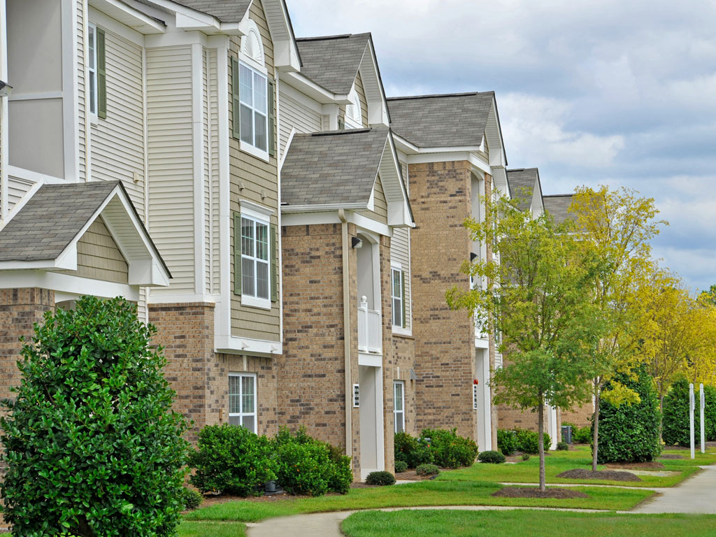 Townhomes for Rent in Columbia, SC Killian Lakes Apartments and Townhomes