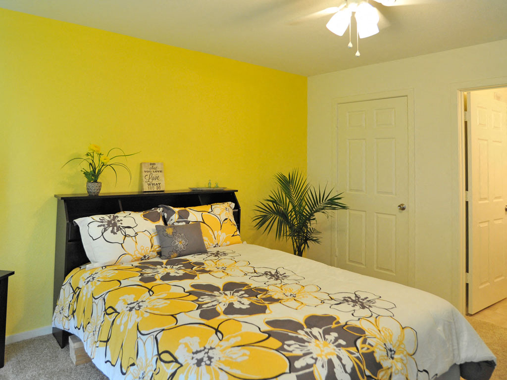 Cozy Bedroom at Killian Lakes Apartments and Townhomes, South Carolina, 29203