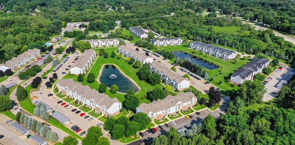 Picturesque View Of Property at Arbor Lakes Apartments, Indiana
