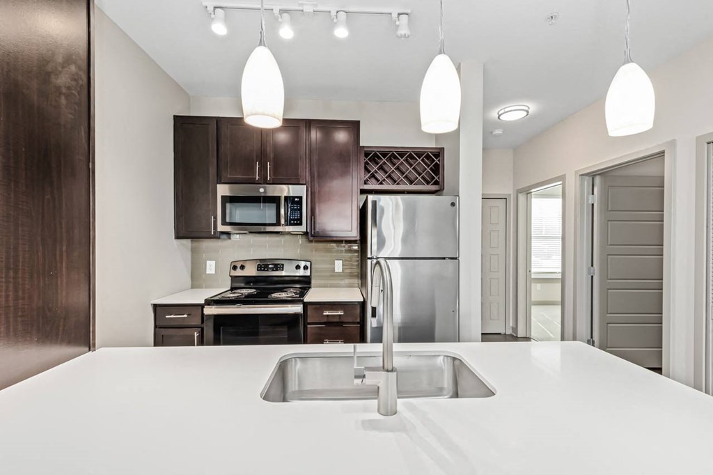 Benton Espresso Kitchen at River Crossing Apartments, St. Charles