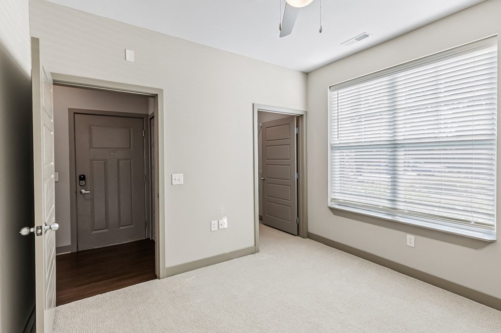 Benton Bedroom at River Crossing Apartments, St. Charles