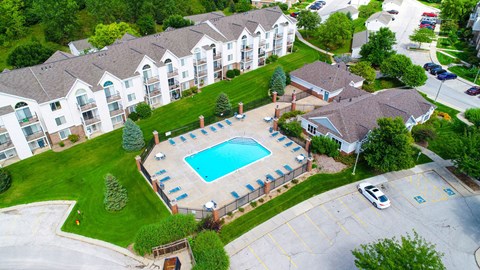 Aerial view of pool area and clubhouse at Brentwood Park Apartments, La Vista, NE