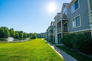 Beautiful Pond View Beautiful Pond View at Canal Club Apartments in Lansing, MI - Photo Gallery 2