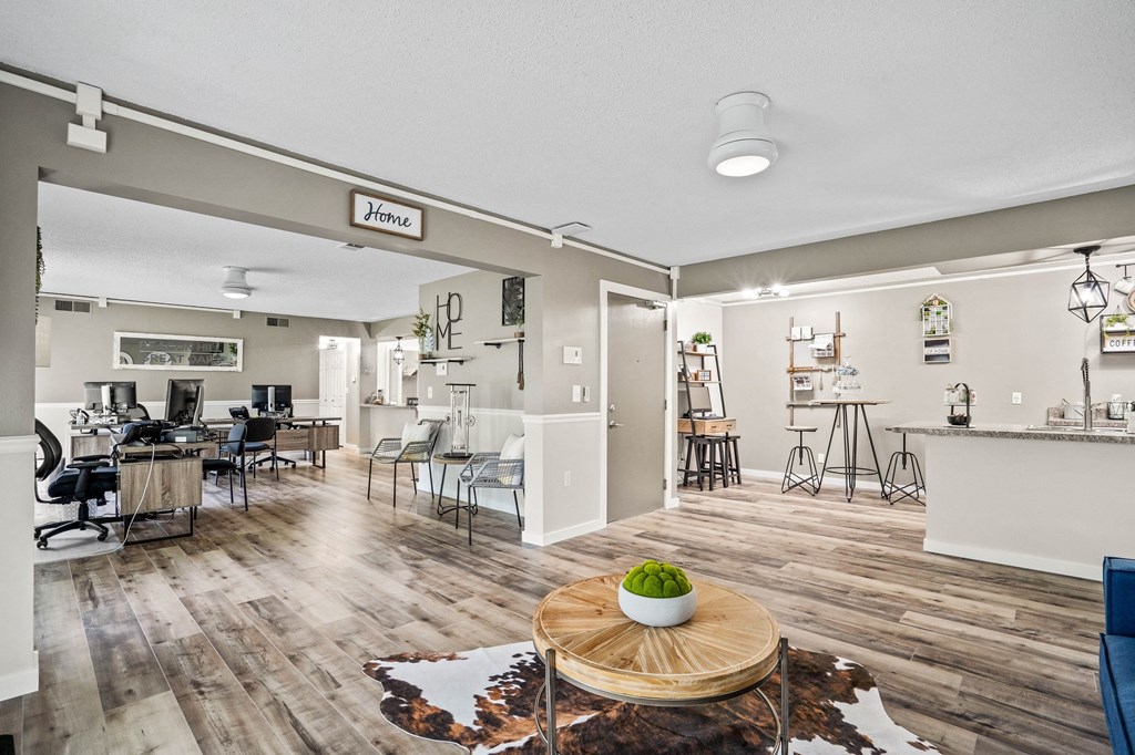 the enclave at homecoming terra vista living room at Beacon Hill and Great Oaks Apartments, Rockford, IL, 61109