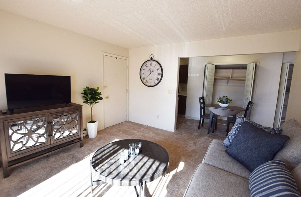 Granada Apartments, 2760 Granada Drive, Jackson, MI RentCafe