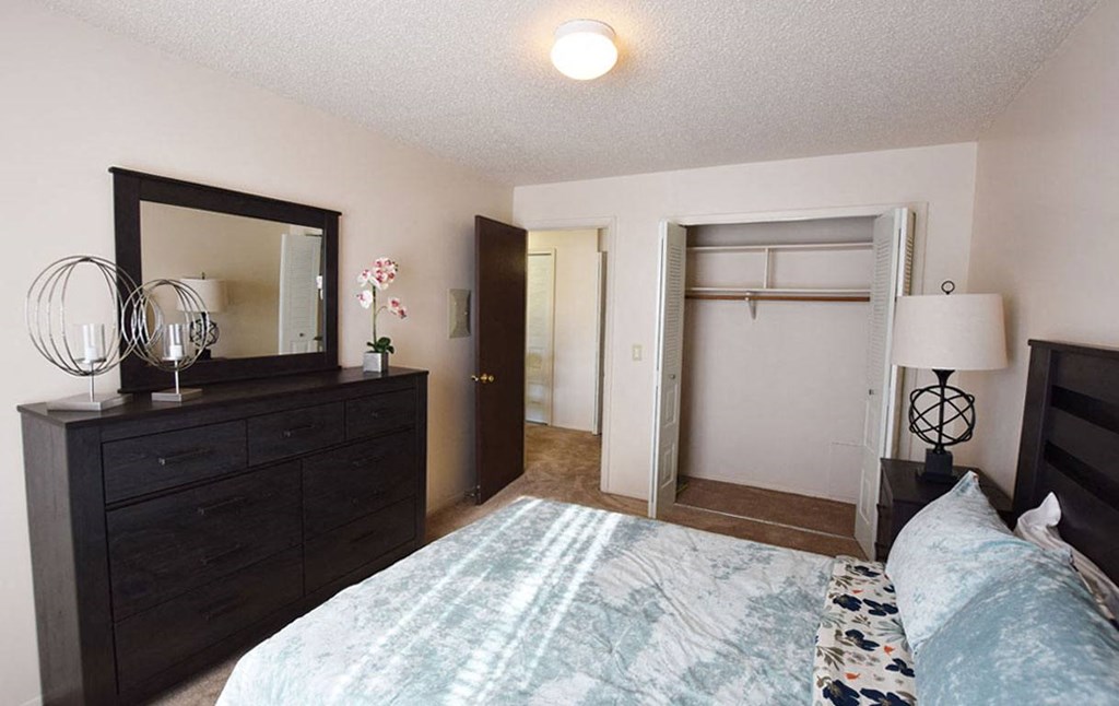 Open Concept at Granada Apartments in Jackson, MI