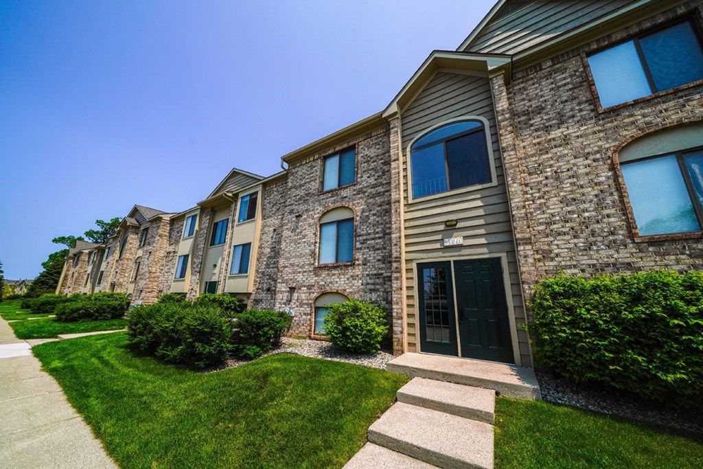 Quality Constructed Homes at Green Ridge Apartments, Grand Rapids