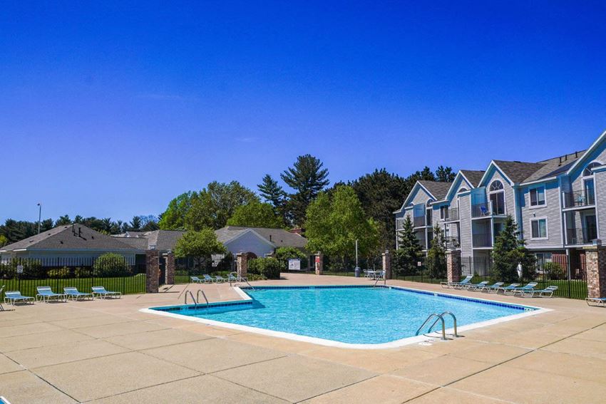 Gull Prairie/Gull Run Apartments And Townhomes, 4495 Gull Run Drive