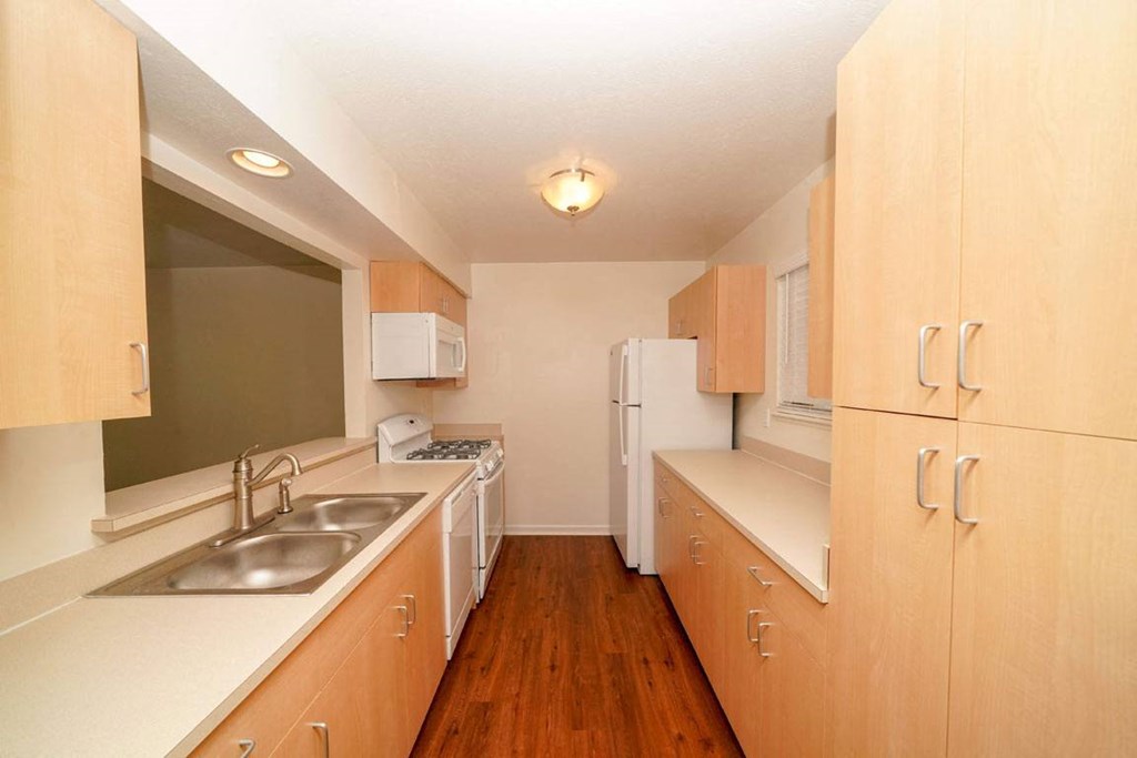 Microwave Provided In Townhomes at Foxwood and The Hermitage, Michigan