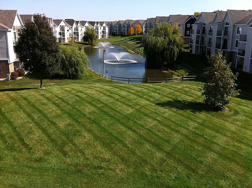 Manicured Lawns at Huntington Cove Apartments, Indiana